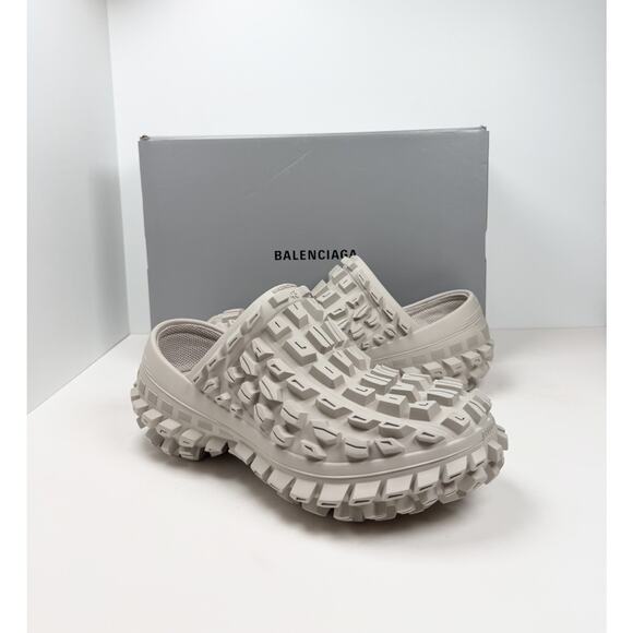 Size 43EU/10US - Balenciaga Defender Beige Clogs🥯 NEW/RETAIL $1,050! - Picture 2 of 14